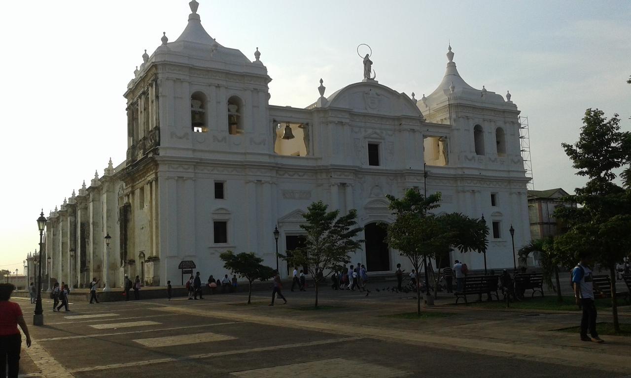 Hotel El Convento Leon Nicaragua Exteriör bild
