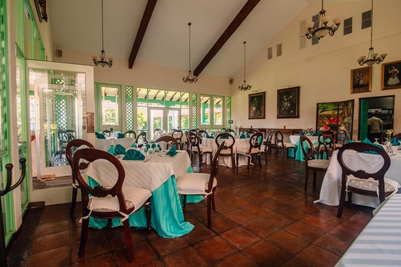 Hotel El Convento Leon Nicaragua Exteriör bild